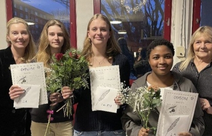 Anne Dalén (Rotary), Clara Rhodin (åk 8), Vera Jaeger (åk 9), Matseliso Carlberg (åk 8), Kicki Winnerstam (Rotary)